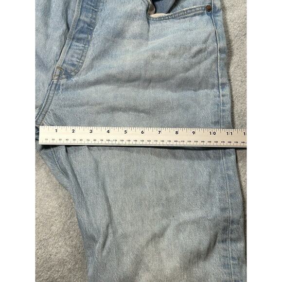Levis 501 Jeans Women W33 L32 Button Fly Light Blue Denim Slight Taper - Picture 9 of 16